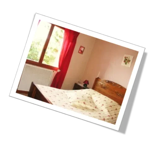 Chambre Route de Croix de Saumade à Goudourville
