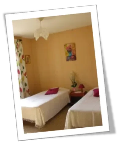 Chambre Route de Croix de Saumade à Goudourville