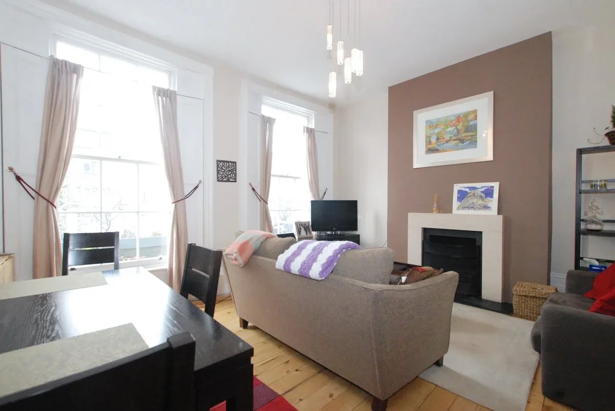 Flat Liverpool Road in Greater London
