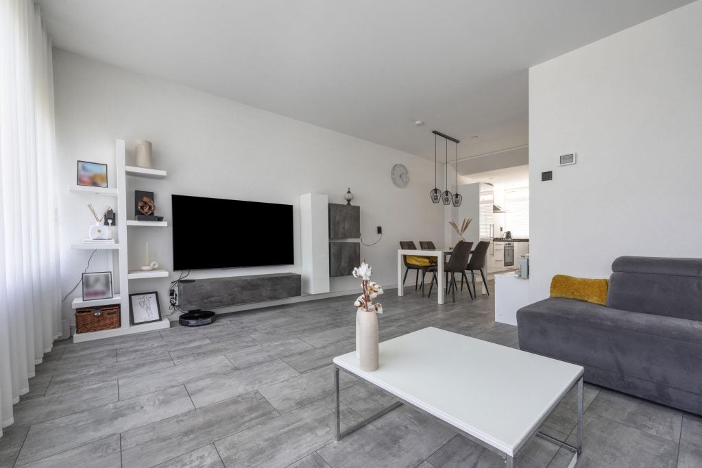 Appartement te koop: Westlandseweg 71, Delft