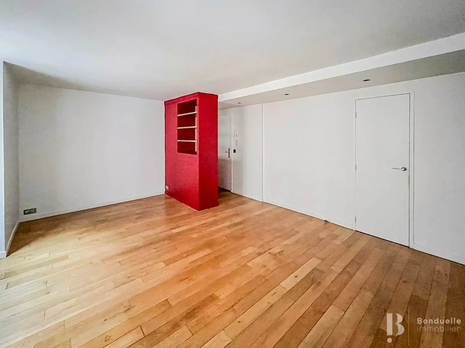 Flat Rue de Hanovre in Paris