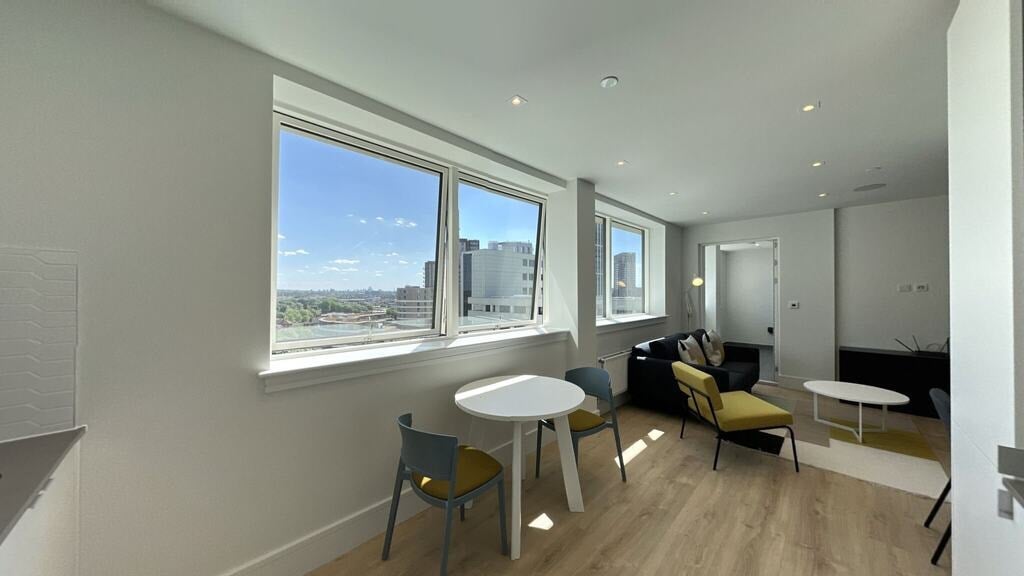 Flat Humphry Repton Lane in Greater London