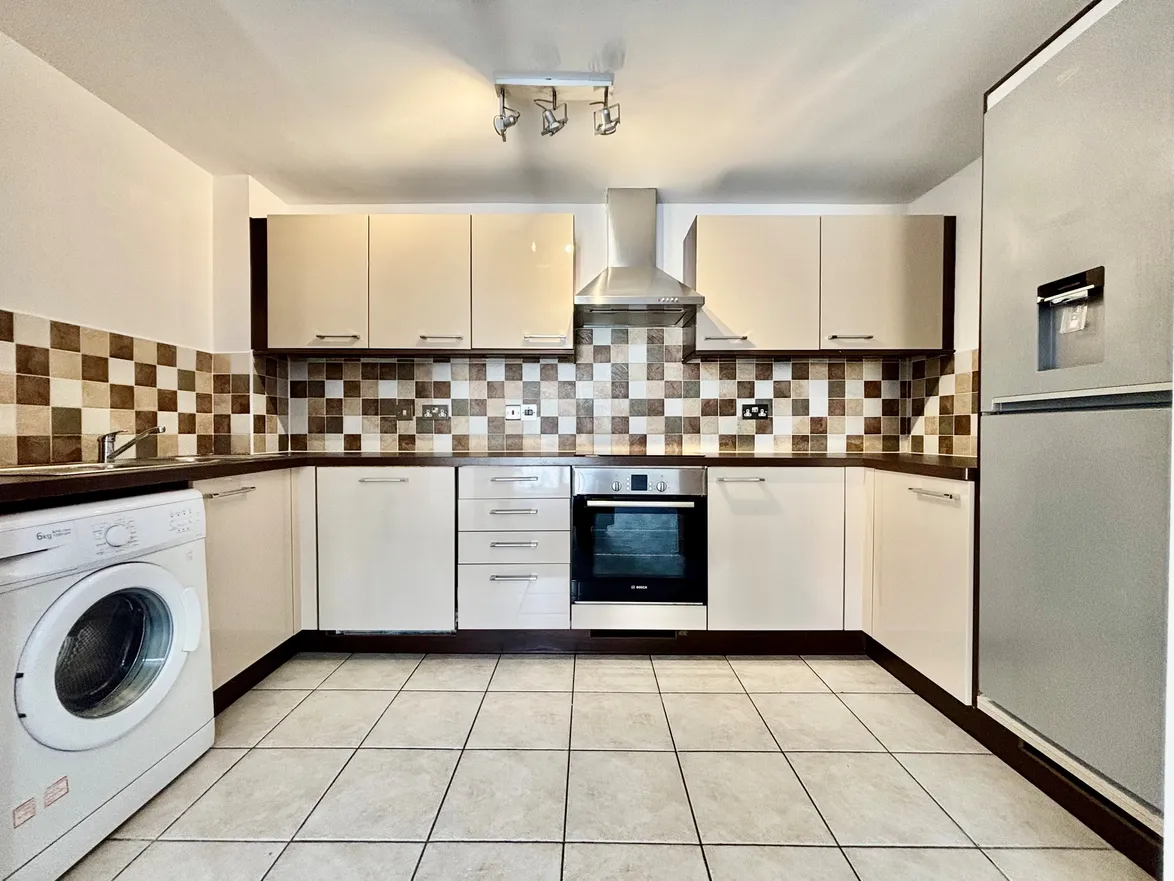 Flat Orchard Street in Rainham