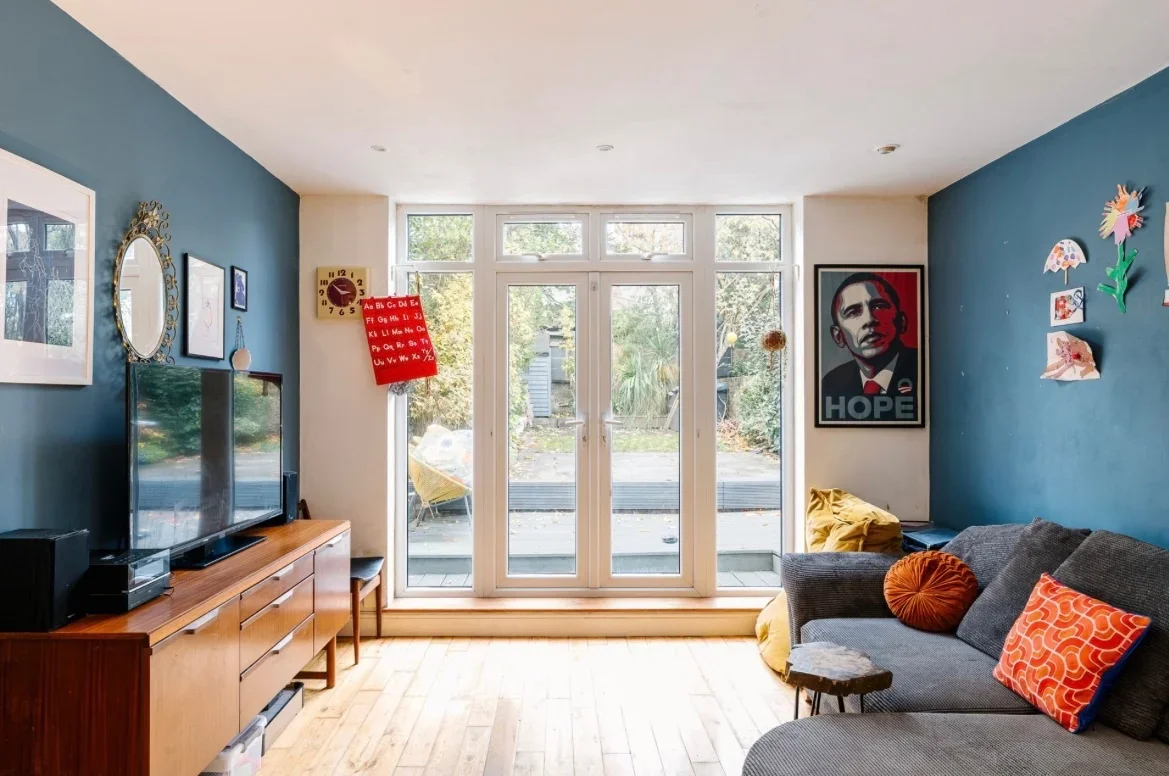 Flat Iverson Road in Greater London