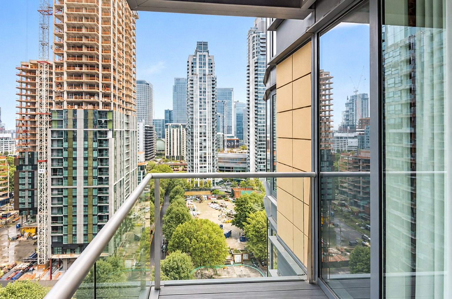 Flat Millharbour in Greater London