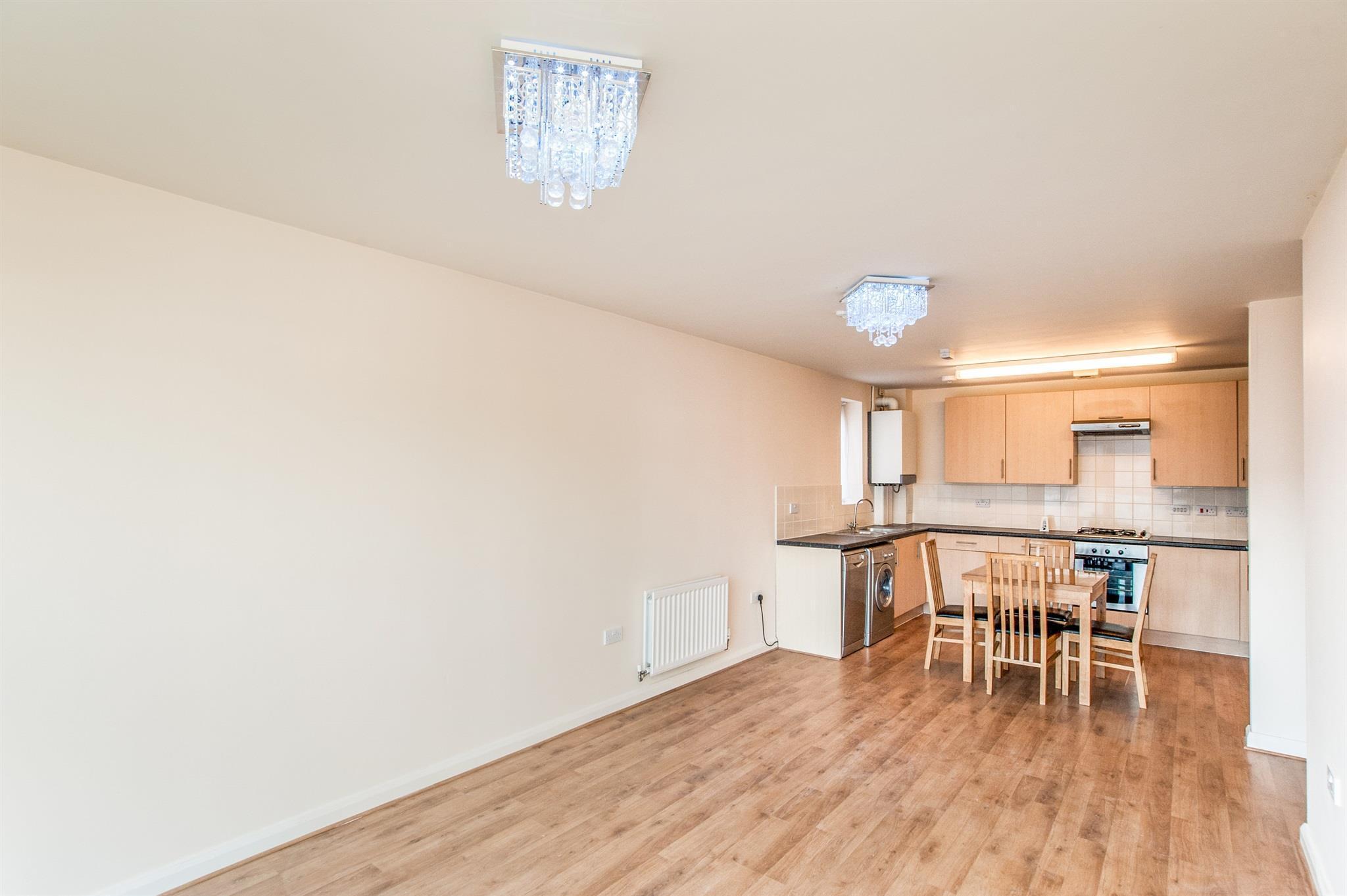 Flat Royal Court in Watford