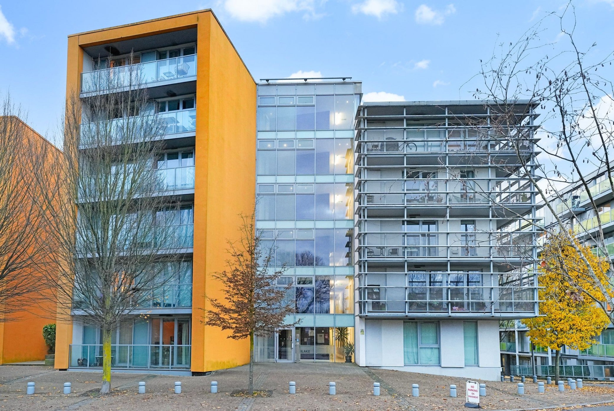Flat New River Avenue in Greater London