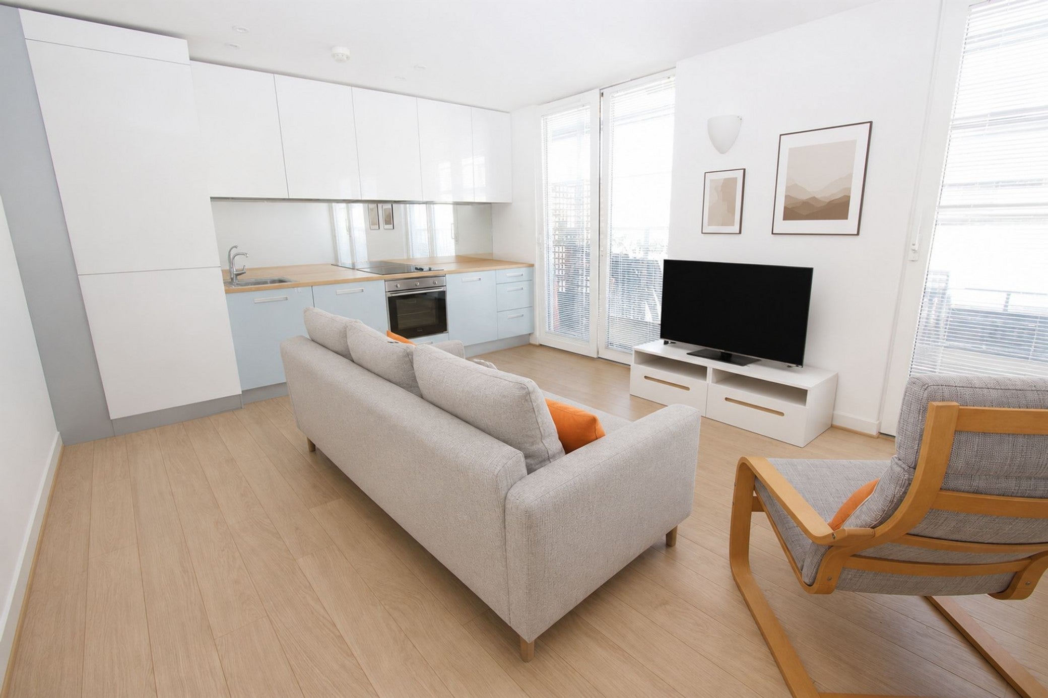 Flat New River Avenue in Greater London