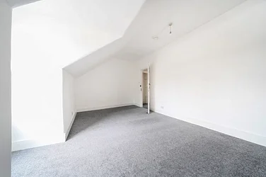 Room Lee High Road in Greater London