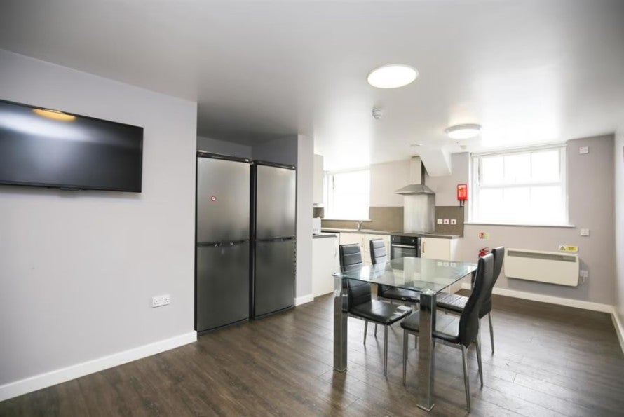 Room St James Street in Newcastle upon Tyne