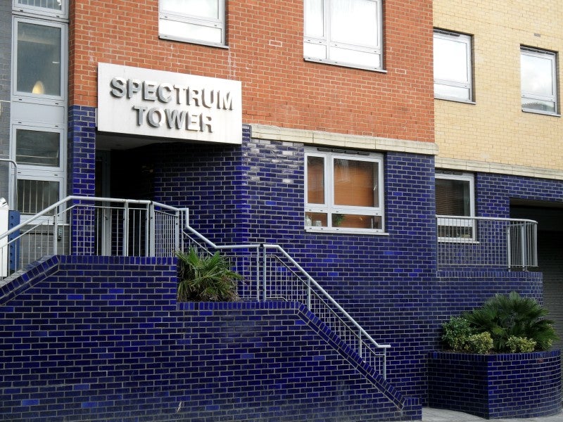 Flat Hainault Street in Greater London
