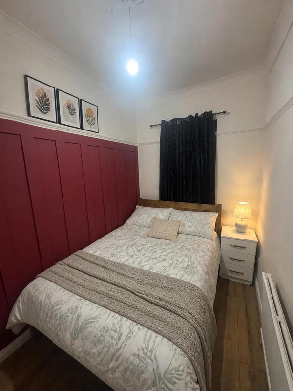 Room Kingsley Road in Manchester