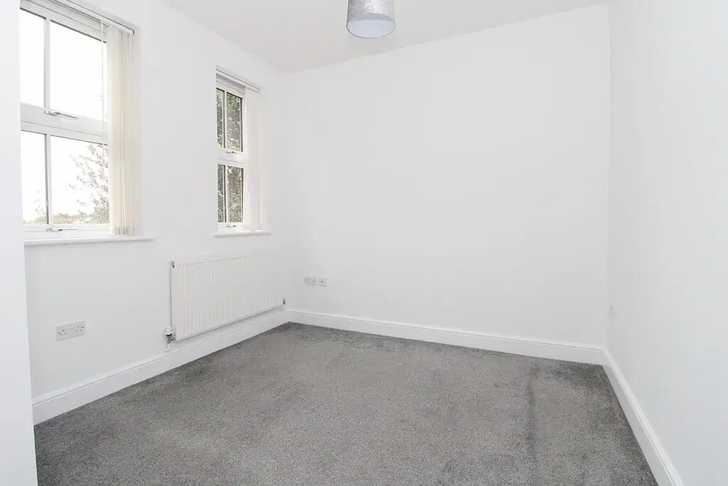Flat Newbold Road in Rugby