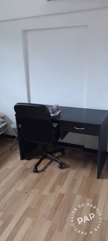 Flat Rue Saint-Laurent in Grenoble
