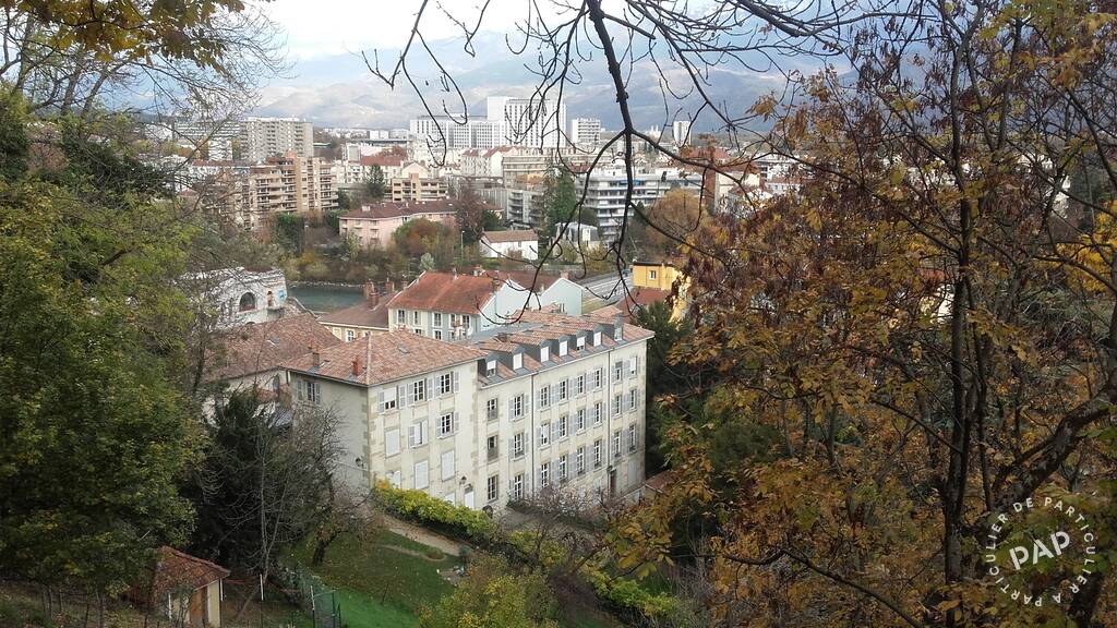 Flat Rue Saint-Laurent in Grenoble