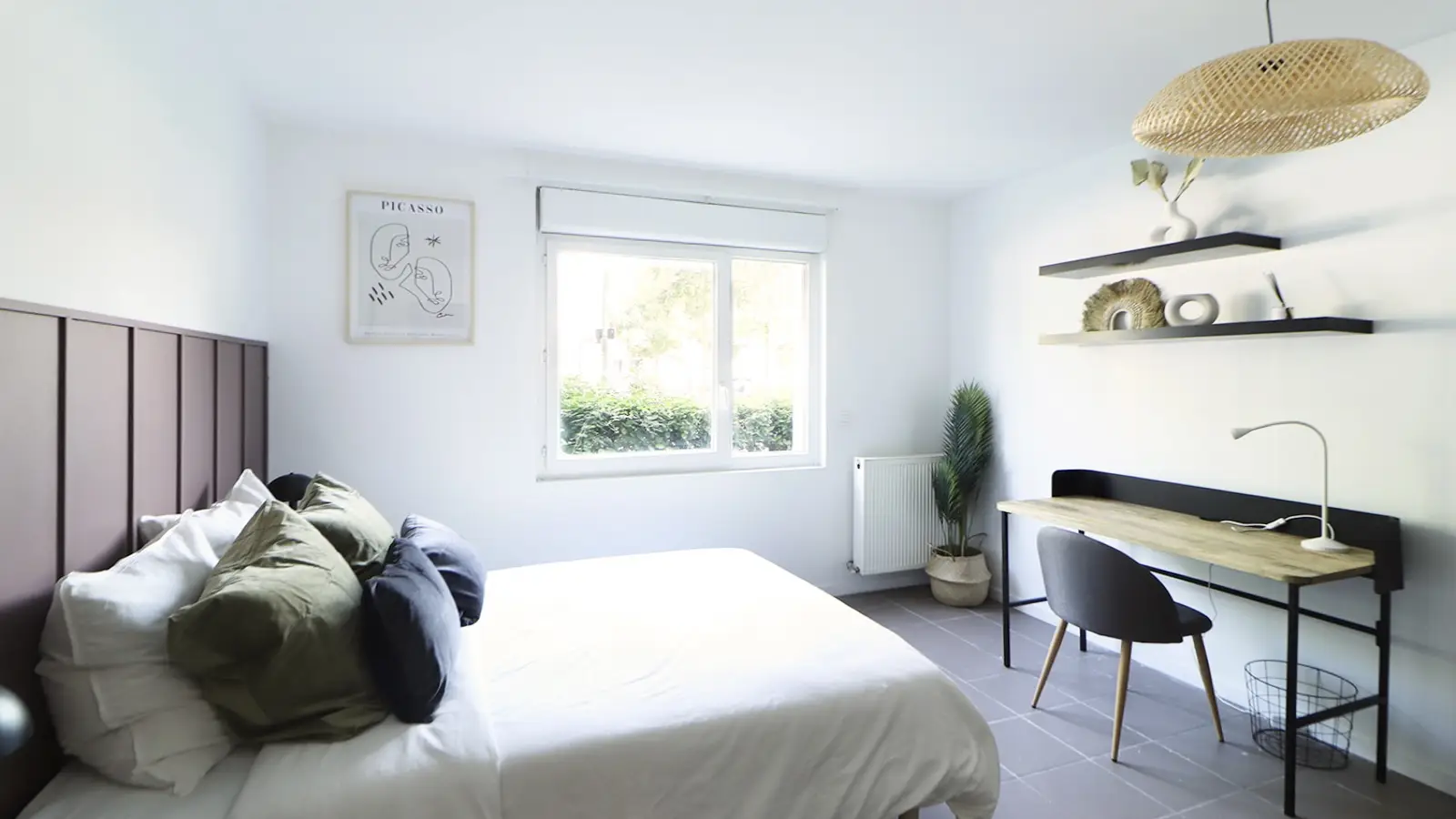 Room Rue de La Belle Rose in Bègles
