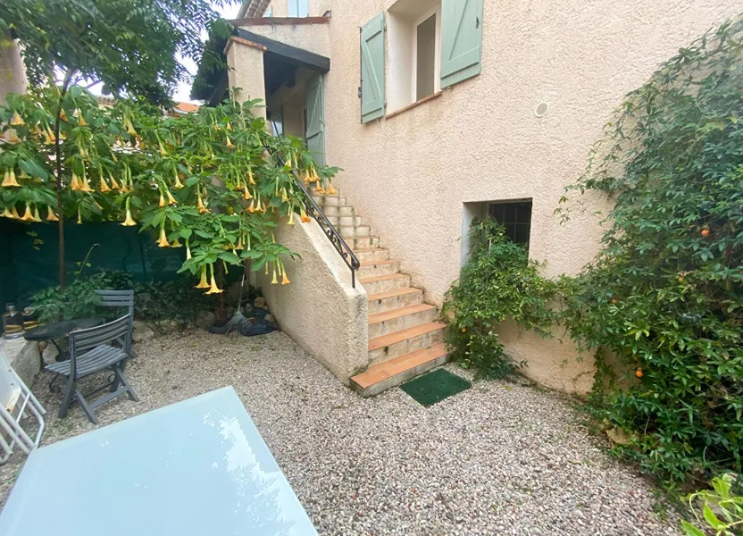 Flat Rue de la Fontaine in La Roquette-sur-Siagne