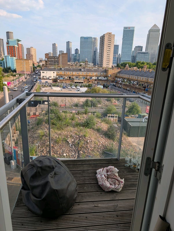 Room Cordelia Street in Greater London