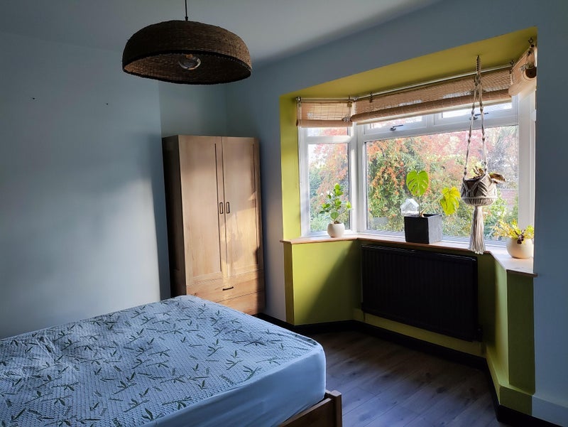 Room Earlham Grove in Weston-super-Mare