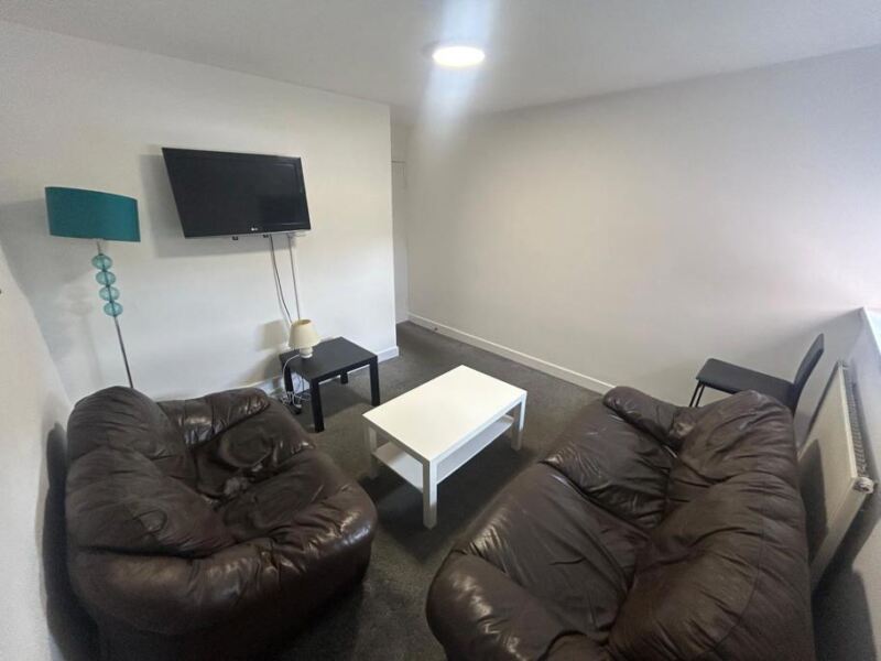 Flat Kelso Street in Leeds
