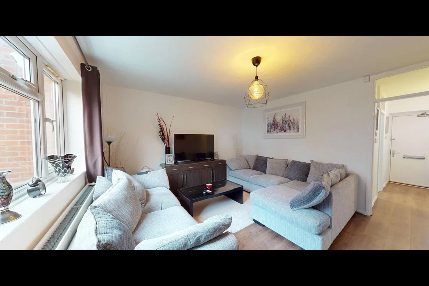 House Skerry Close in Manchester