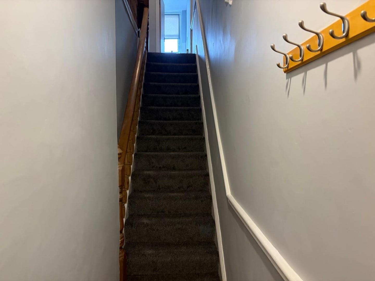 Flat Ampthill Road in Liverpool