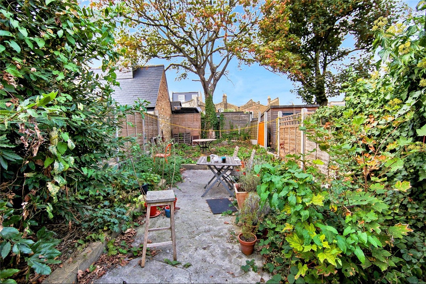 House Clifden Road in Greater London
