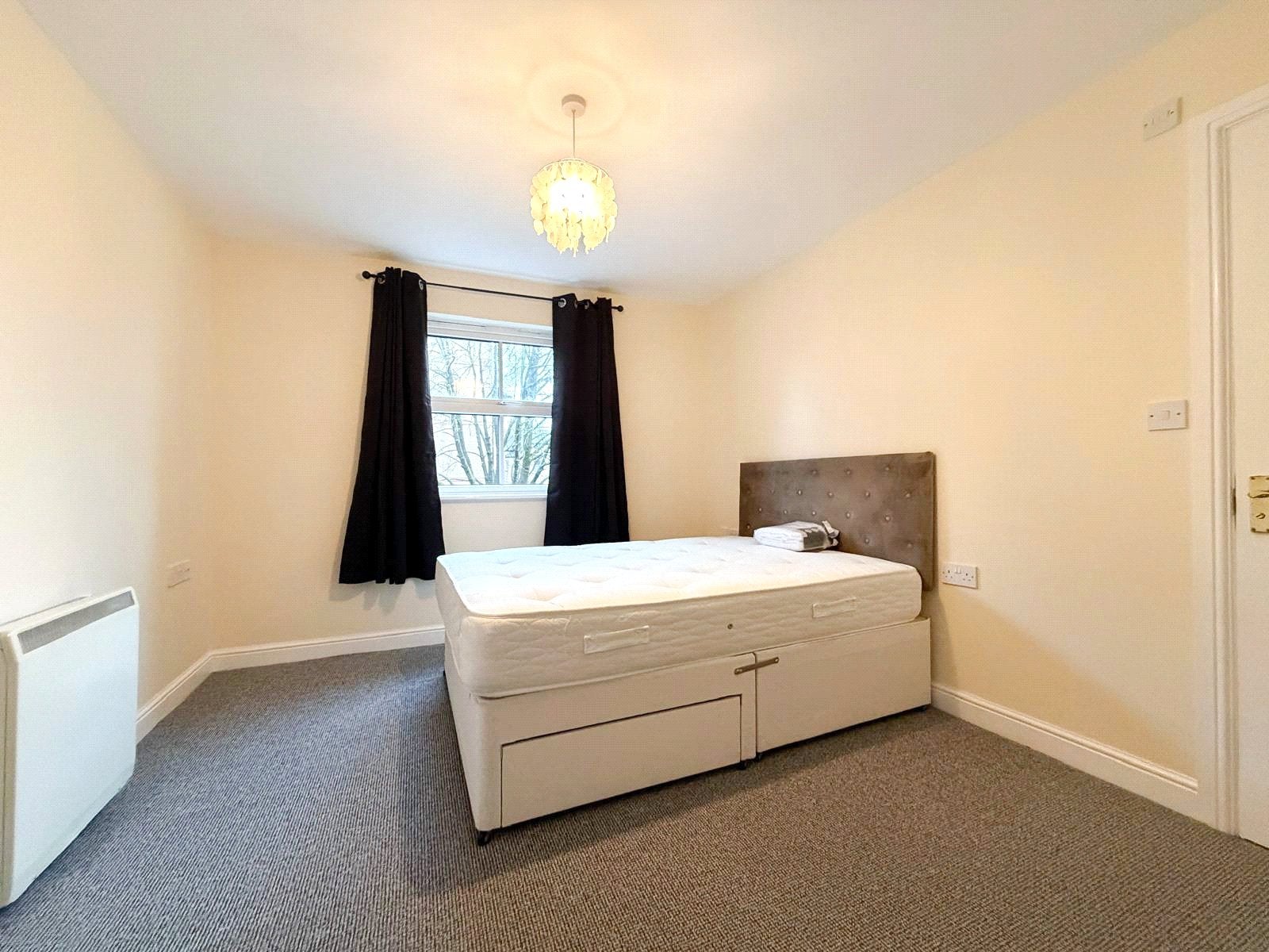 Flat Hart Road in Manchester