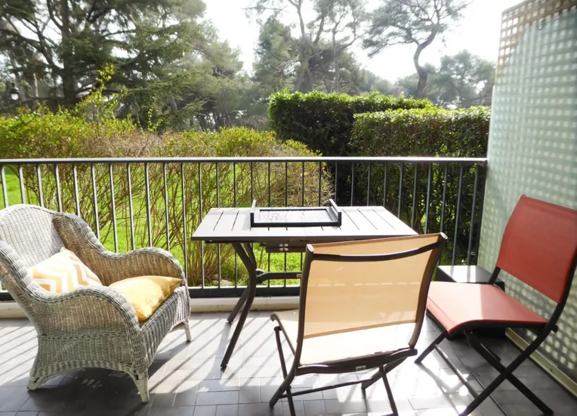 Flat Domaine du Loup in Cagnes-sur-Mer