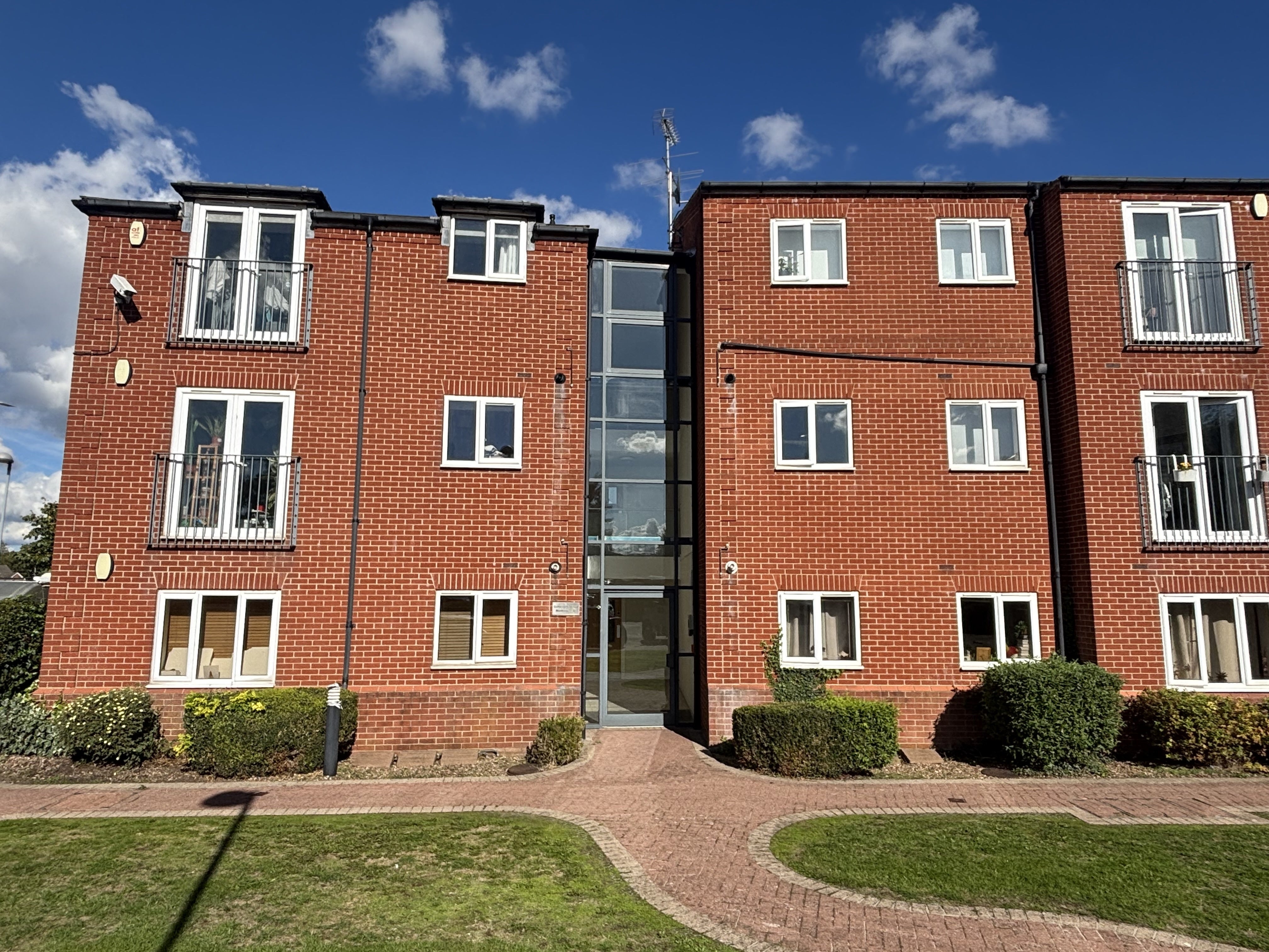 Flat Rosemary Street in Mansfield Woodhouse