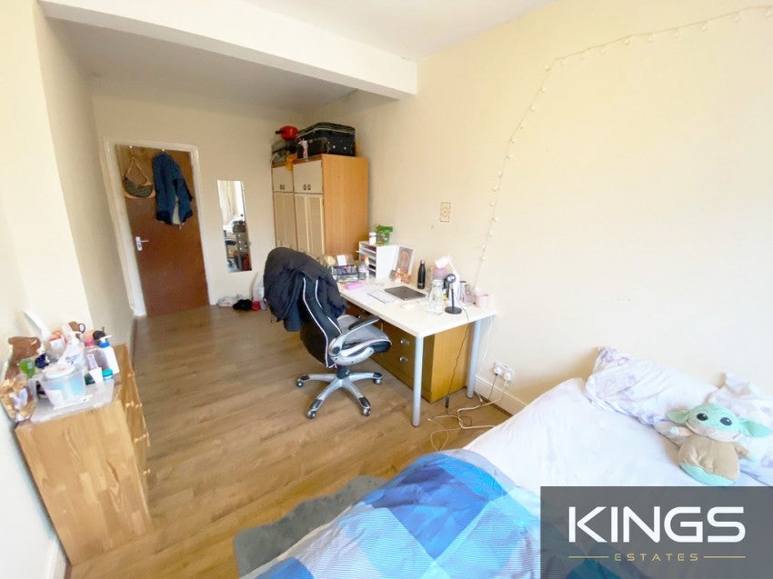 Flat Welbeck Avenue in Southampton