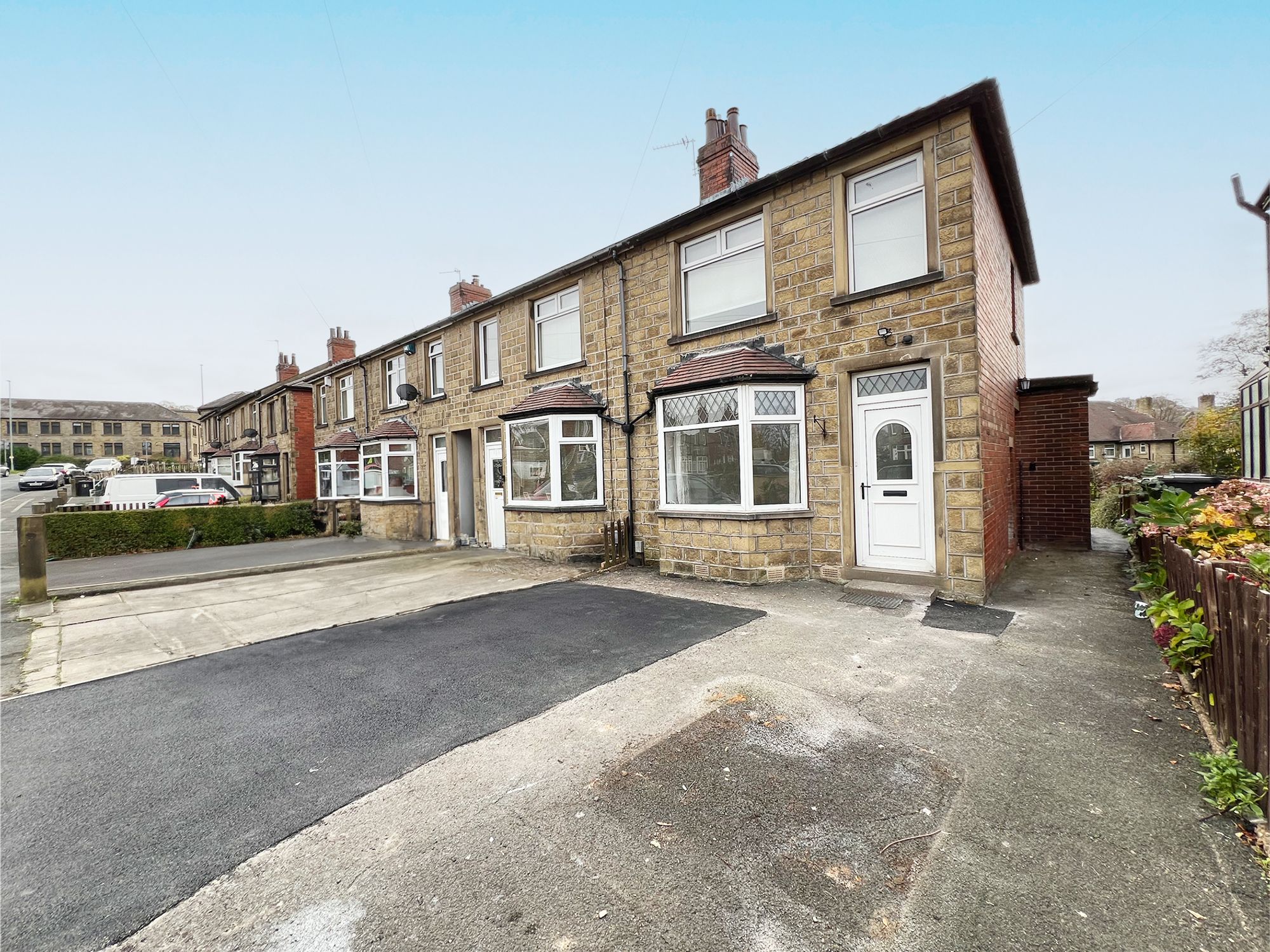 House Round Wood Avenue in Huddersfield