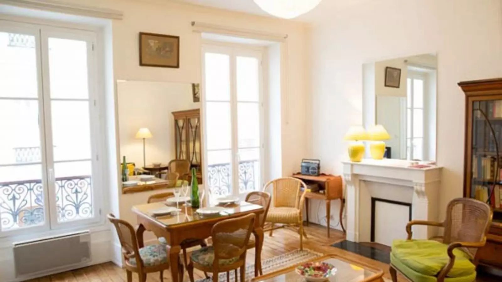 Appartement Rue de l'Université à Paris