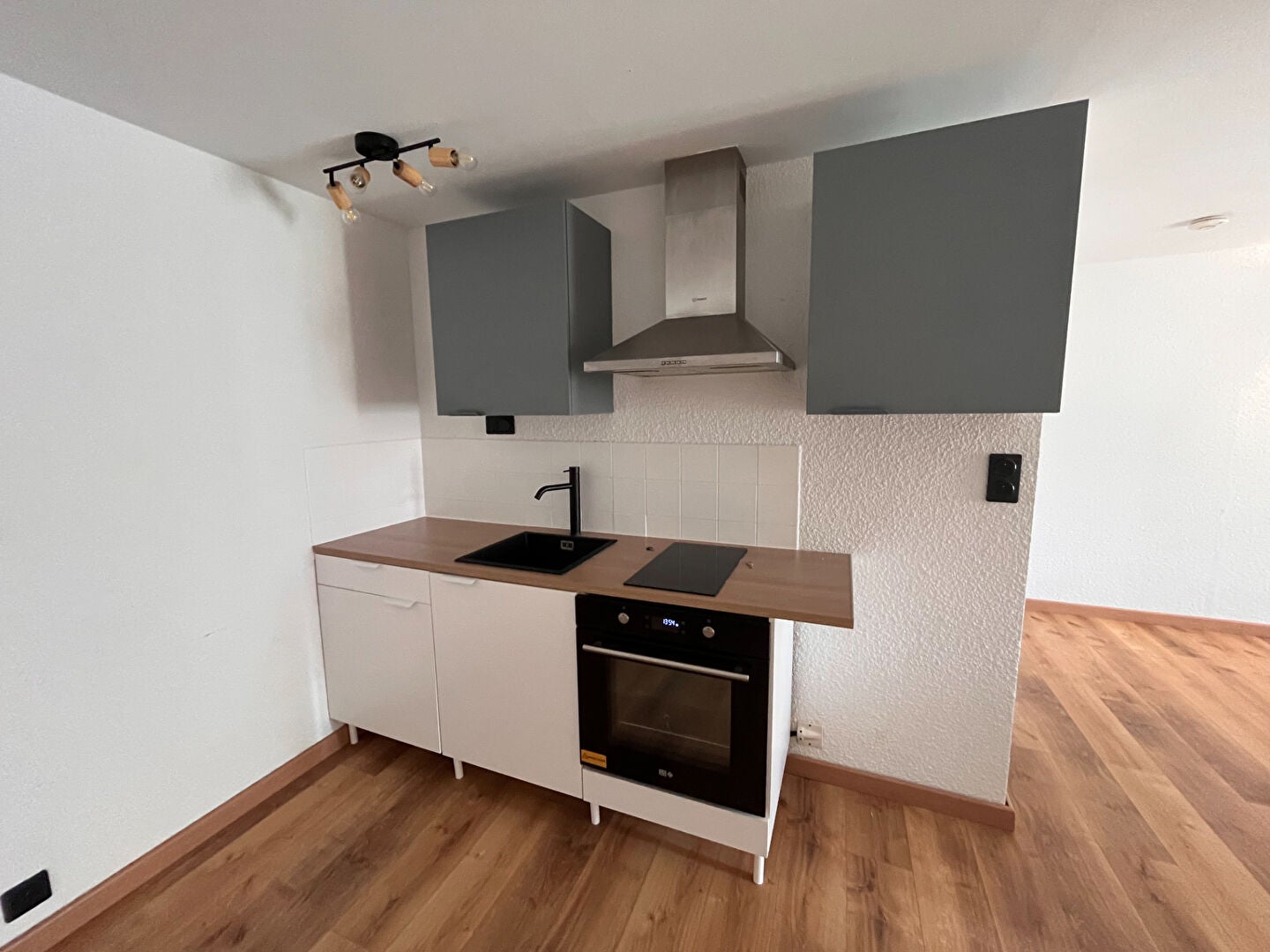 Flat Rue Maurice Pasquier in Villebarou