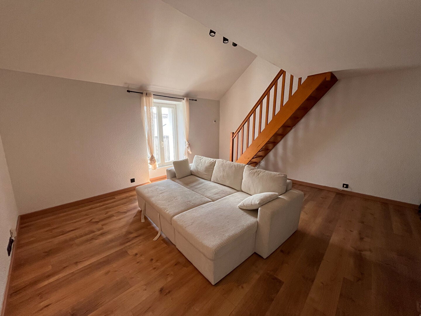 Flat Rue Maurice Pasquier in Villebarou