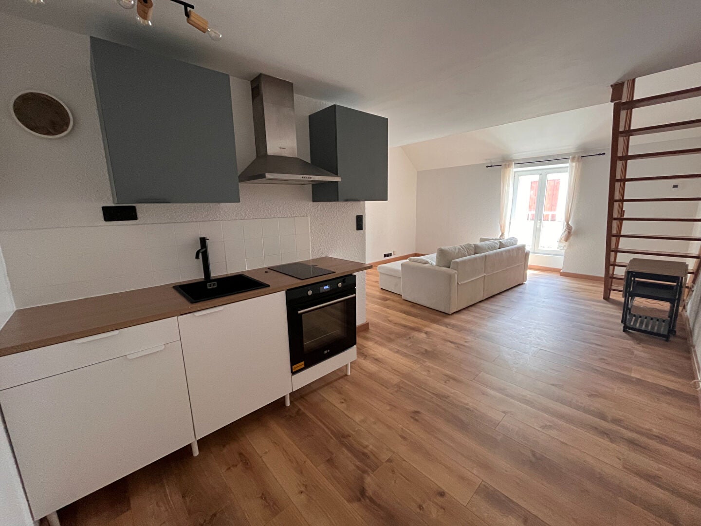 Flat Rue Maurice Pasquier in Villebarou