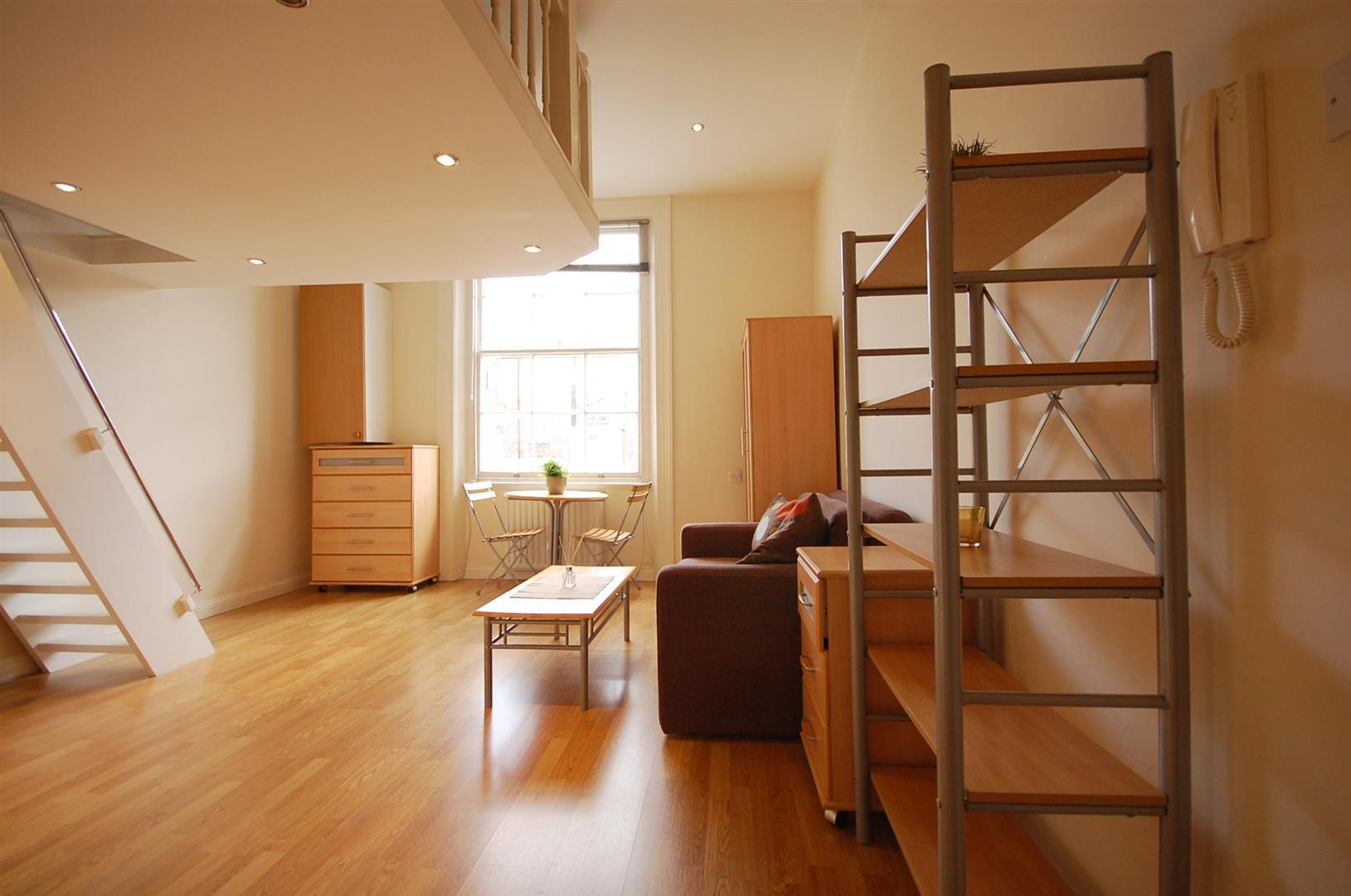 Flat Devonshire Terrace in City of Westminster