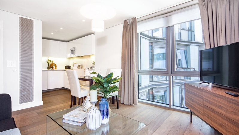 Flat Harbet Road in City of Westminster