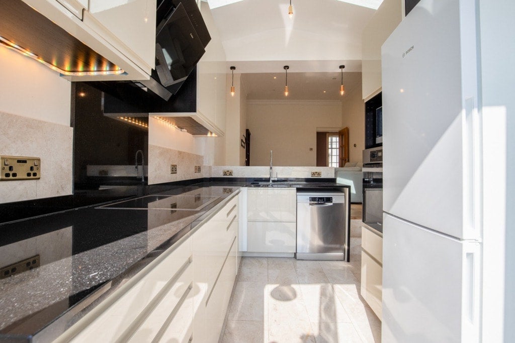 Flat Fulham Road in Greater London
