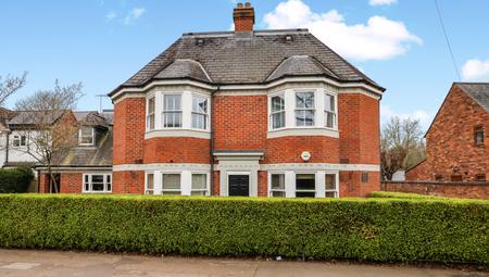 Flat Shipston Road in Stratford-on-Avon