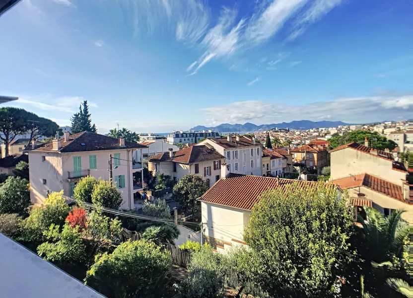 Flat Avenue de Vallauris in Cannes