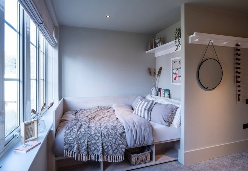 Flat Augustus Road in Greater London