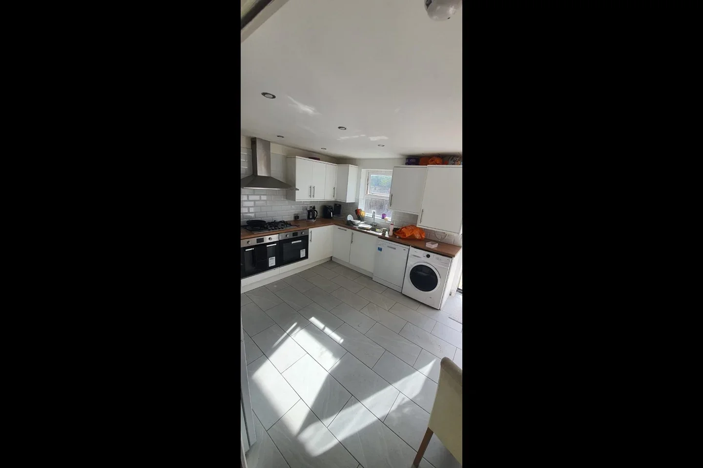 Room Cavell Drive in East Hertfordshire