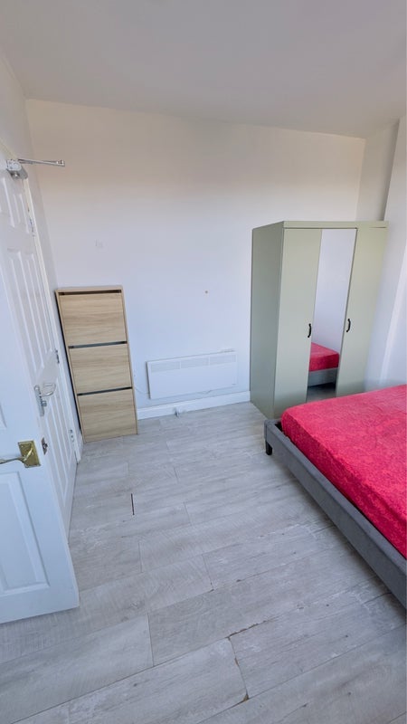 Room Back St George's Road North in Bolton