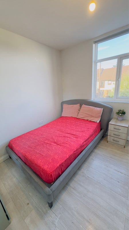 Room Back St George's Road North in Bolton