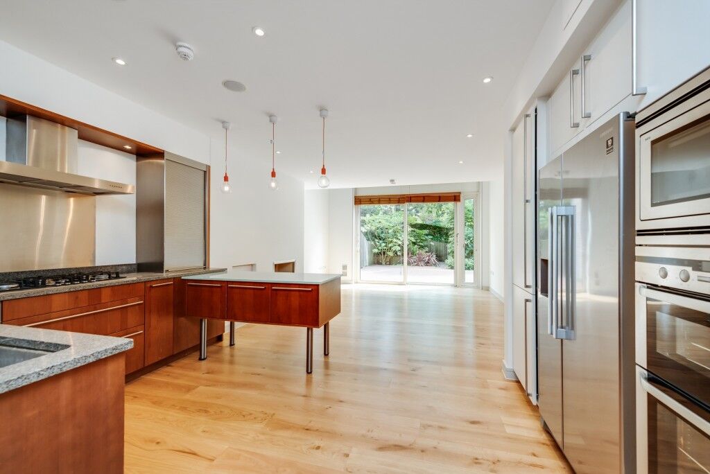 House Tercelet Terrace in Greater London