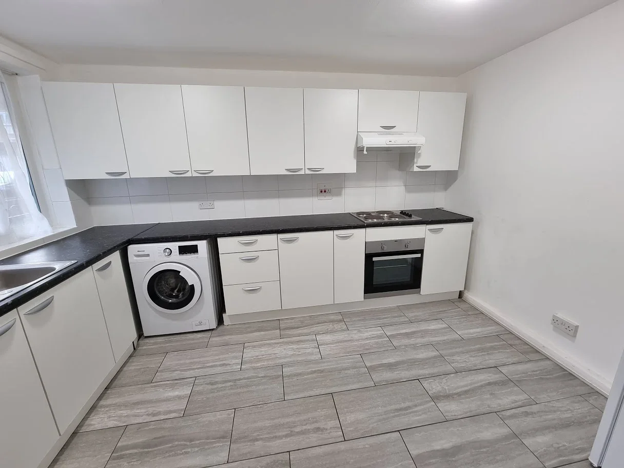 House Whitton Walk in Greater London