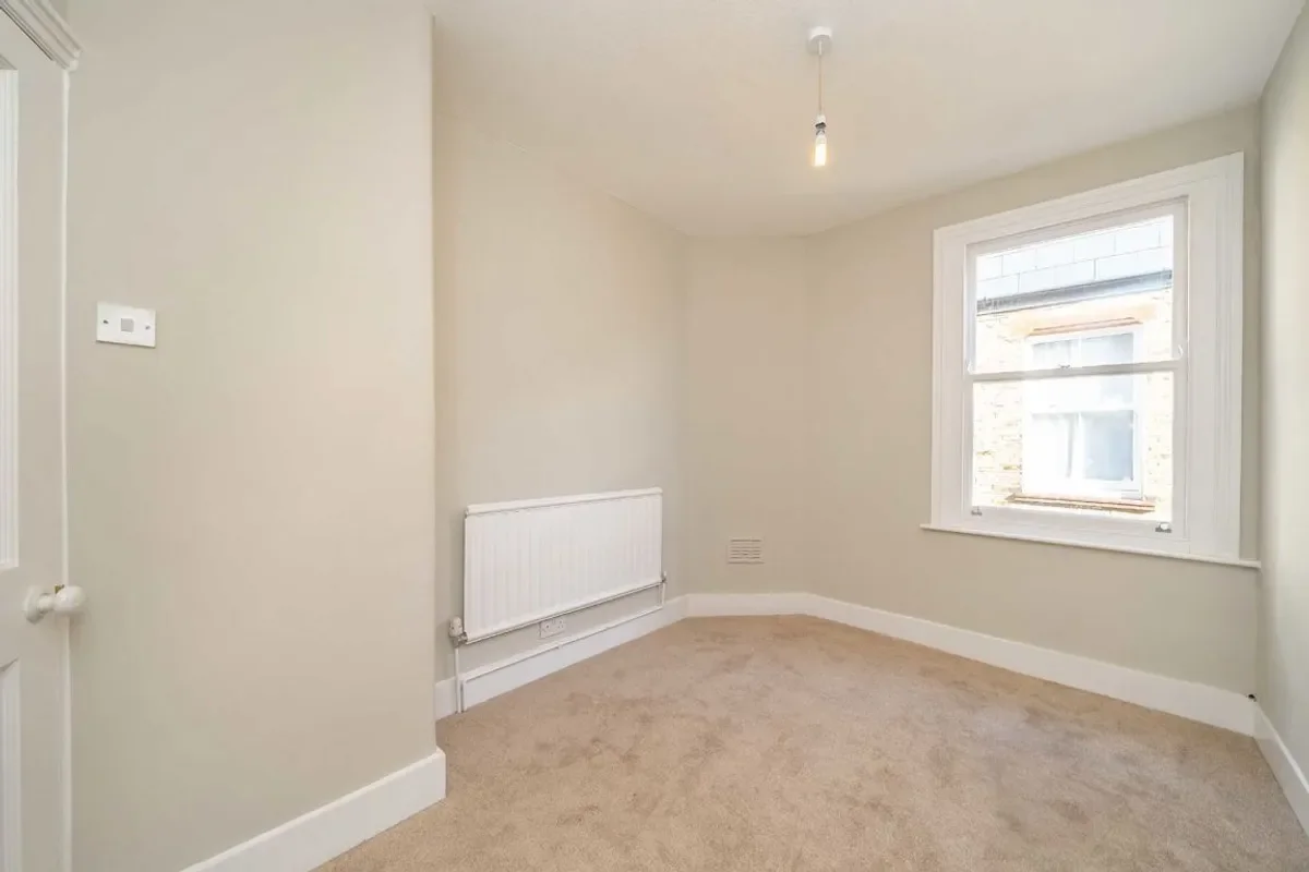 Flat Isis Street in Greater London