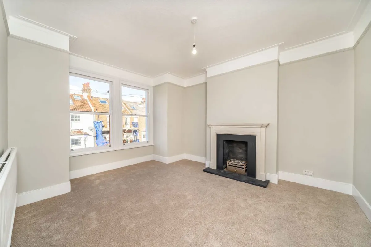 Flat Isis Street in Greater London