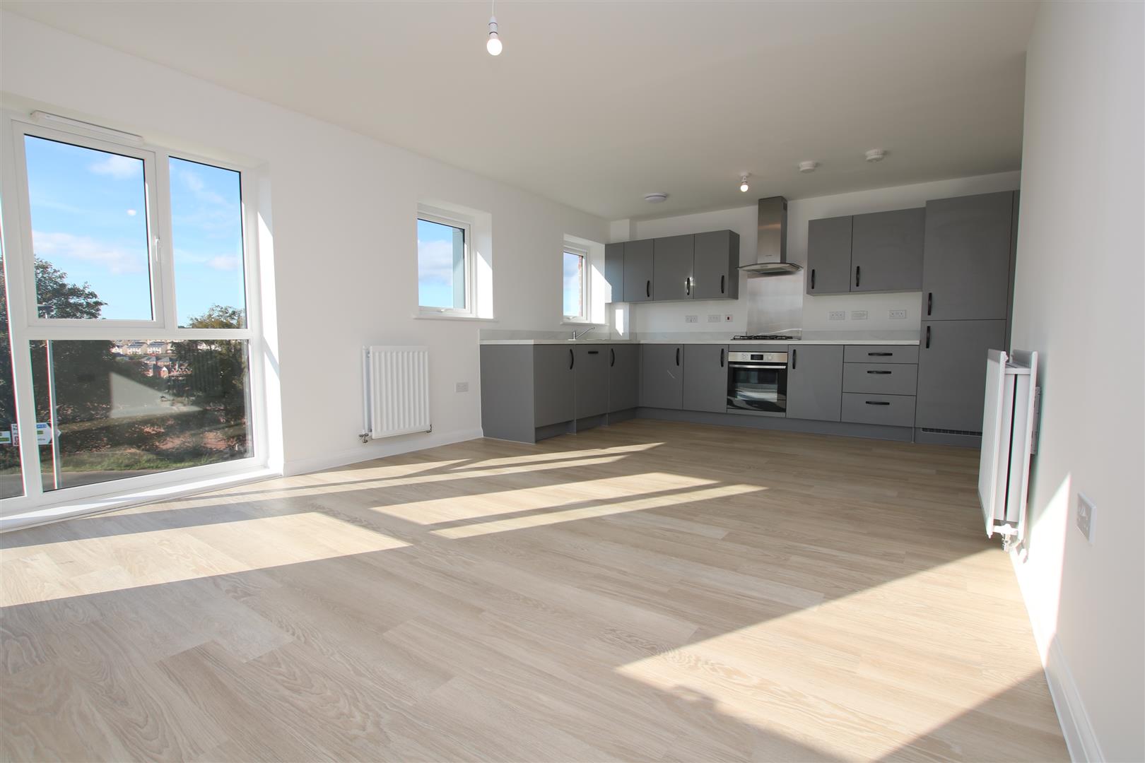 Flat Ellacott Road in Teignbridge